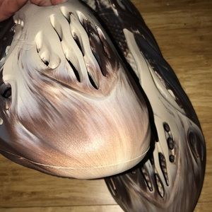 Yeezy foam rnnr